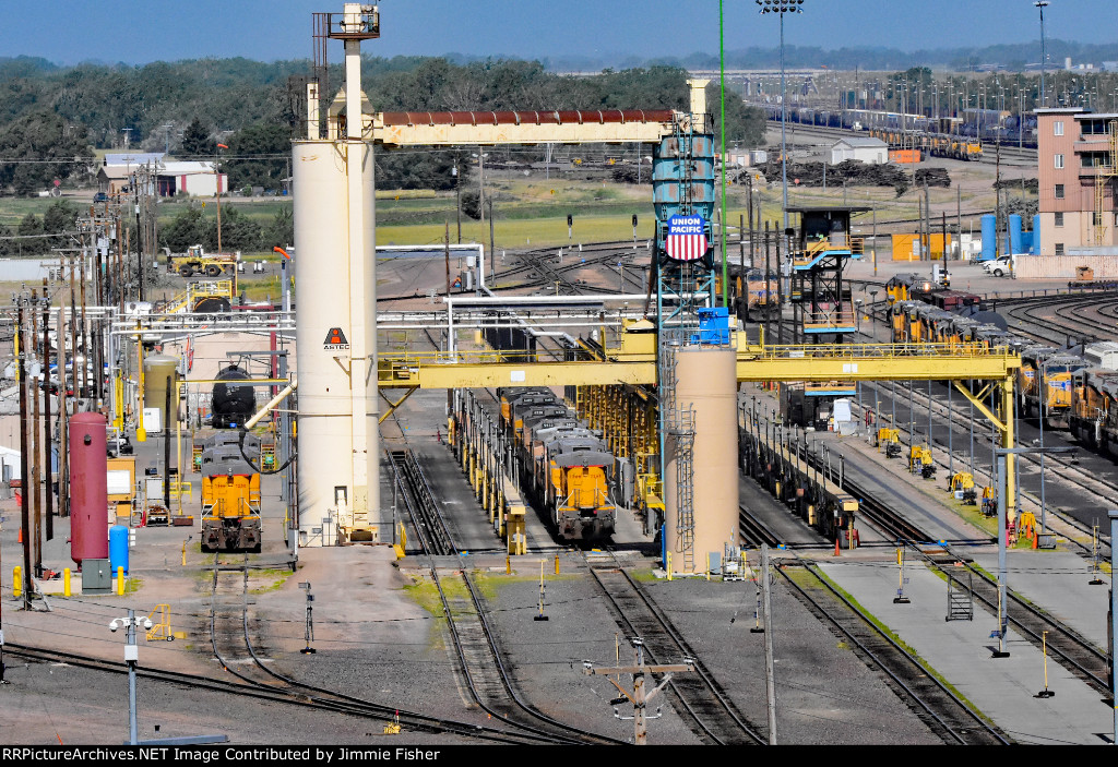 East sanding station